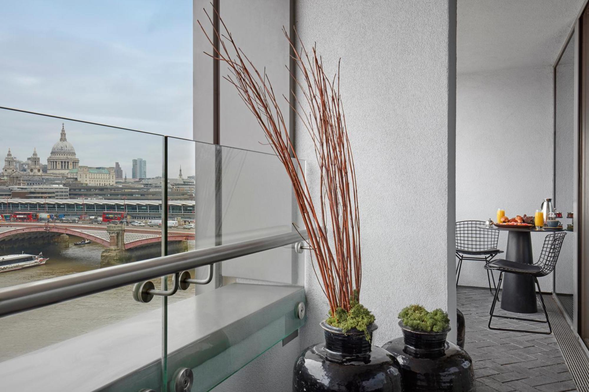 Sea Containers London